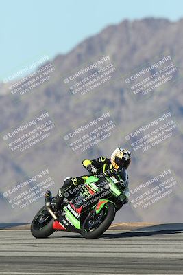 media/Dec-04-2025-Racers Edge (Thu) [[5ebc9f124d]]/3-B Group/6-Session 4 (Turn 9)/